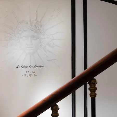 Hotel & De Latour Maubourg Parigi
